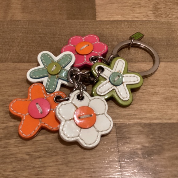 Coach Patent Leather Flowers Key Chain - Picture 2 of 2